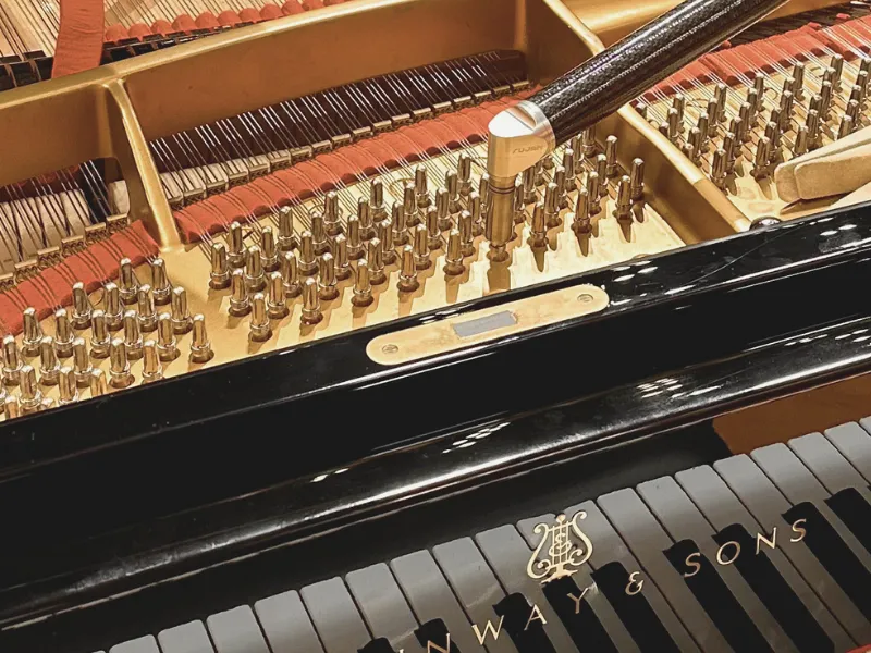 專業鋼琴調音及音高修正