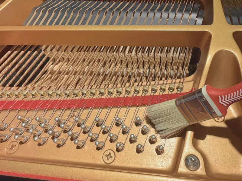 鋼琴漆面拋光打蠟及深層清潔